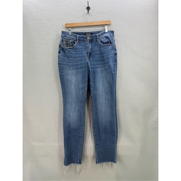 Judy Blue Womens Medium Wash Raw Hem Slim Fit Distressed Denim Jeans Size 14W - Picture 1 of 10